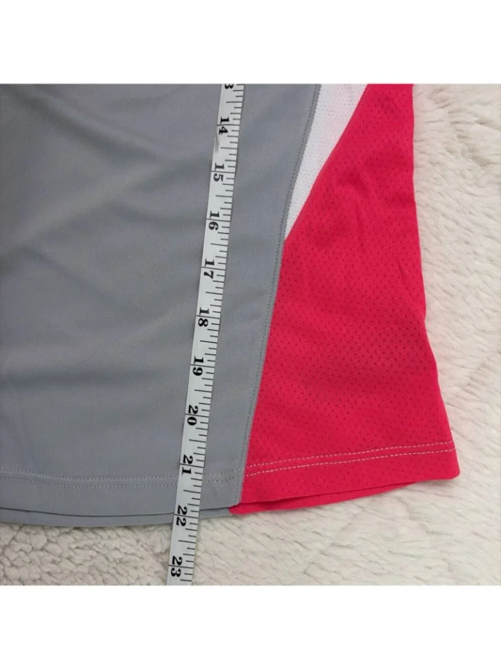 Champion Girls NWT Semi Fitted Gray Pink Athletic Tee L 10/12 UV Protection